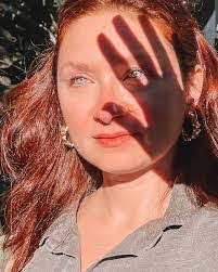 Amanda Tish's Instagram, Twitter & Facebook