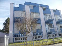 Hier geht es in erster linie um eine investition in eine vermietete kapitalanlage und nicht um den erwerb von eigenbedarf. Immobilienmenschen Bezugsfreier Dachterrassen Traum Fur Singles Frischverliebte In Obermenzing Immobilienmenschen Immobilienmakler Fur Munchen Und Augsburg