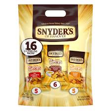 Honey mustard & onion pretzel pieces bursting with flavour! Save On Snyder S Of Hanover On The Go Pretzel Pieces Variety Packs 16 Ct Order Online Delivery Giant