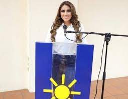Check spelling or type a new query. Ojoconmipisto Auf Twitter 3 Ivan Morales Es Yerno De Rubelio Recinos Y Aracely Chavarria El Sera Candidato A Alcalde De Santa Cruz Naranjo Municipio Vecino De Barberena Todo En Familia Https T Co C5lllurtbs