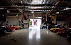 Where can i see celebrities? Jay Lenos Garage Visit Burbank