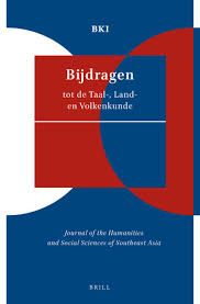 No there were no social classes in the apache tribe. Getting By Class And State Formation Among Chinese In Malaysia Written By Donald M Nonini In Bijdragen Tot De Taal Land En Volkenkunde Journal Of The Humanities And Social Sciences Of