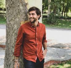 The stylish supplement of italian newspaper, corriere della sera, style hones in on music for its latest edition. 40 Cosas Que No Sabias Sobre Alvaro Soler Por Alvaro Soler Musica Los40
