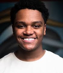 Kale Browne's Instagram, Twitter & Facebook