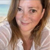 100+ "Baylon" profiles