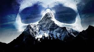 Em 1979, hannelore se tornou a quarta mulher ao atingir o pico da montanha mais alta da terra, mas também a 1ª a perder a vida nessa aventura perigosa. Final Resting Place Photos Of The Bodies Left Behind On Mount Everest Page 5 Of 9