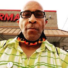 Happy 63rd Birthday, El DeBarge! He's a five-time Grammy winner who's known  as the lead singer of the family group DeBarge 🥳🎵