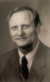 Gerald Robertson's Instagram, Twitter & Facebook