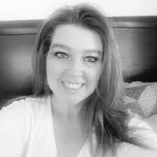 Heidi Moriarty's Instagram, Twitter & Facebook