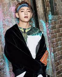 صور تايهيونغ من bts صور تاي تاي bts you never walk alone bts big hit taehyung