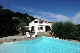 Casa Monica Casa Monica Is A Charming Property With A Fantastic Pool Area Set In Peaceful Surroundings With Far Reachi Ferienhaus Korsika Ferienhaus Ferien