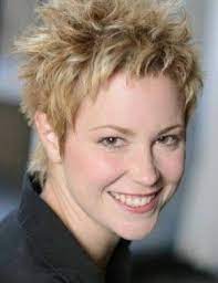 Short Very Spiky Messy Hairstyles For Women Short Messy Hairstyles Short Spiky Haircuts Short Hair Styles Short Spiky Hairstyles