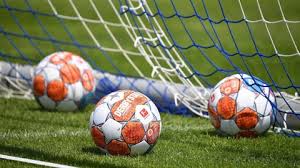 Wir verraten euch, wo ihr die partie live im tv, im livestream und im liveticker verfolgen könnt. 1 Und 2 Bundesliga Live Im Radio Alle Spiele Und Die Konferenz Als Audio Stream Kino De