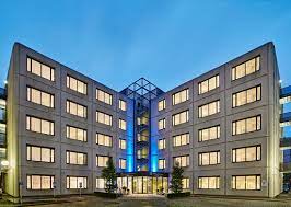 We're in an ideal location with the waterlooplein metro station just around the corner, the wtc and the rai within 15 minutes and amsterdam. Holiday Inn Express Amsterdam Schiphol Ab 59 6 4 Bewertungen Fotos Preisvergleich Hoofddorp Niederlande Tripadvisor