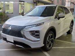 The mitsubishi eclipse is a sport compact car that was produced by mitsubishi in four generations between 1989 and 2011. 2021 Mitsubishi Eclipse Cross Facelift 2021 2 4 Mivec 188 Hp Plug In Hybrid S Awc Automatic Technical Specs Data Fuel Consumption Dimensions
