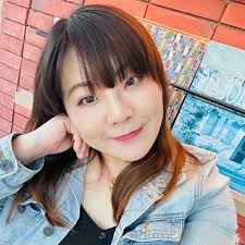 聊聊水瓶座冷戰第一高手水瓶座要是冷靜了那這段關係就徹底涼了基本沒有熱回去的可能白天嘻嘻哈哈晚上喜歡Emo 最心軟也絕情