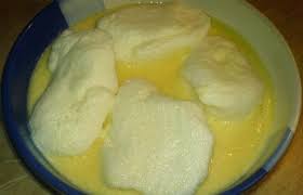 Albuşurile se bat cu 50 g zahăr şi un plic zahăr. Lapte De PasÄƒre ReÅ£eta SecretÄƒ A Preparatului Care IÅ£i Aminteste De Bucuria Dulce A CopilÄƒriei News Romania