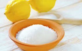 Citric acid also dissolves in absolute (anhydrous) ethanol (76 parts of citric acid per 100 parts of ethanol) at 15 °c. Tatri Gotochef