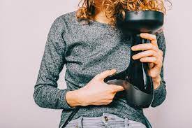 The process is to be repeated until the entire head is dried. How To Use A Diffuser From Short Hair To Long Curls The 4 Best