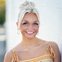 Donna Scaff's Instagram, Twitter & Facebook