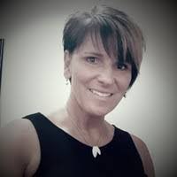 Brenda Manke's Instagram, Twitter & Facebook