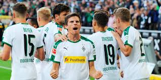 В составе победителей первый гол забил джованни рейна. V Menhengladbahskoj Borussii Nashli Originalnyj Sposob Podderzhat Komandu