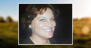 Sandra Munsey's Instagram, Twitter & Facebook