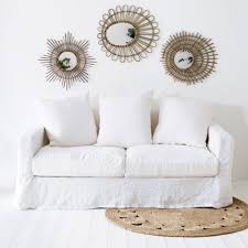 Le canapé en tissu blanc, bien sûr. Canape Dehoussable En Lin Froisse Cap Breton Blanc Casse Decoclico