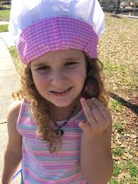 Pirate Mickey found by a 3-year-old boy