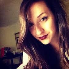 Sarah Fleet's Instagram, Twitter & Facebook