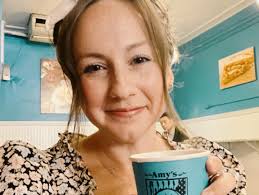 Hannah Key (@thefreckledkey) • Instagram photos and videos