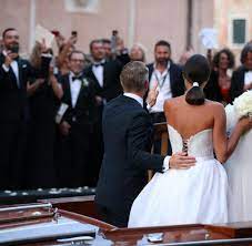 En son ana ıvanovic haberleri anında burada. Ana Schweinsteiger Hochzeitskleid Von Suzie Turner Couture Welt