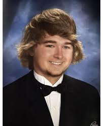 Louis Stallings's Instagram, Twitter & Facebook