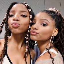 Chloe and halle graduated from recurring roles on the. Pin On Celebrity Candids