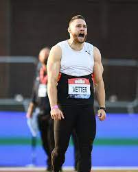 His birthday, what he did before fame, his family life, fun trivia facts, popularity rankings, and more. Johannes Vetter On Twitter I Am Really Pumped For The Upcoming Weeks One More Week Of Training At Home Until I M Heading Off Vetterwurf Training Athlete Throwing Javelin Speerwurf Trackandfield