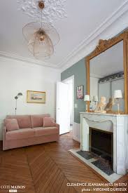Appartement Haussmannien Chic Et Moderne Clemence Jeanjan Miss In Situ Cote Maison En 2020 Amenagement Appartement Decoration Maison Chambre Parentale Avec Dressing