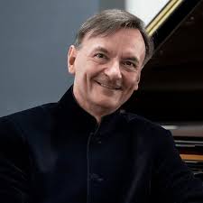 Sir Stephen Hough, piano