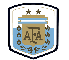 El club independiente se originó en 1904.en la avenida de mayo, de la capital federal argentina, los empleados de a la ciudad de londres, una de las tiendas de mayor categoría en la época, 14 15 habían formado un club llamado maipú banfield, que intervenía en torneos con otras firmas comerciales o en simples desafíos.los empleados de menor edad del incipiente club maipú pagaban su. Escudo Argentina Futbol Png