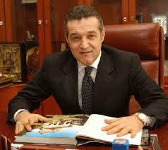 George gigi becali is a romanian businessman and politician, mostly known for his ownership of the fcsb football club. Gigi Becali Pe Listele Prm Pentru Europarlamentare 09 04 2009 Bursa Ro