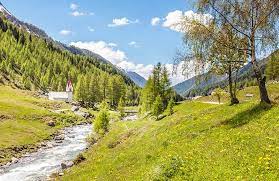 The tauferer ahrntal denotes the valley of the ahr river, a tributary valley of the puster valley in south tyrol, italy. Das Tauferer Ahrntal In Sudtirol Dein Ahrntal Reisefuhrer