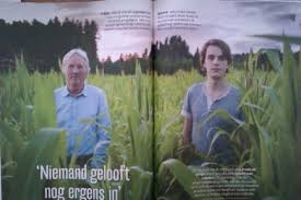 Opiniemaker sywert van lienden schuift aan bij op1. Tijdschrift Adinda Akkermans Journalist