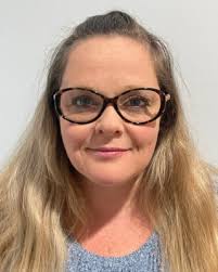 Amanda Saylor's Instagram, Twitter & Facebook