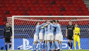 و يشار إلى أن فريق و منتخب مانشستر سيتي قد إنتصر على فريق و نادي بوروسيا مونشنغلادباخ ضمن مباراة الذهاب حيث إنتهت المباراة بهدفين لفريق مانشتر سيتي مقابل لا شئ لفريق بوروسيا.، حيث سوف تنطلق صافرة حكم البداية في تمام الساعة Aftjzv Z6lx3om