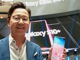 Welcome to the gadgets 360 latest phones page. Samsung Galaxy S10 Phones Debut In Malaysia The Star