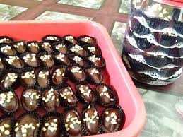 Ramai betul yang minta saya buatkan resepi almond london ni. Biskut Almond London Biskut Rangup Food Delivery Jb Facebook