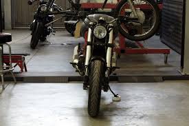 caferacerdreams ducati monster 695 by cafe racer dreams corredores de bicicleta cafeteria ducati monster 695 ducati monster