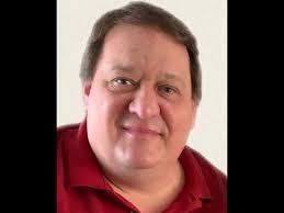 Ashley Gillingham's Instagram, Twitter & Facebook