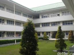 Maybe you would like to learn more about one of these? 21 Sma Terbaik Di Kota Bogor Berdasarkan Nilai Utbk 2020