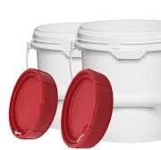 Amazon.com: House Naturals 1.25 Gal Plastic Bucket Food ...
