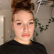 Homeless single mother seeking temporary housing in Union City area?